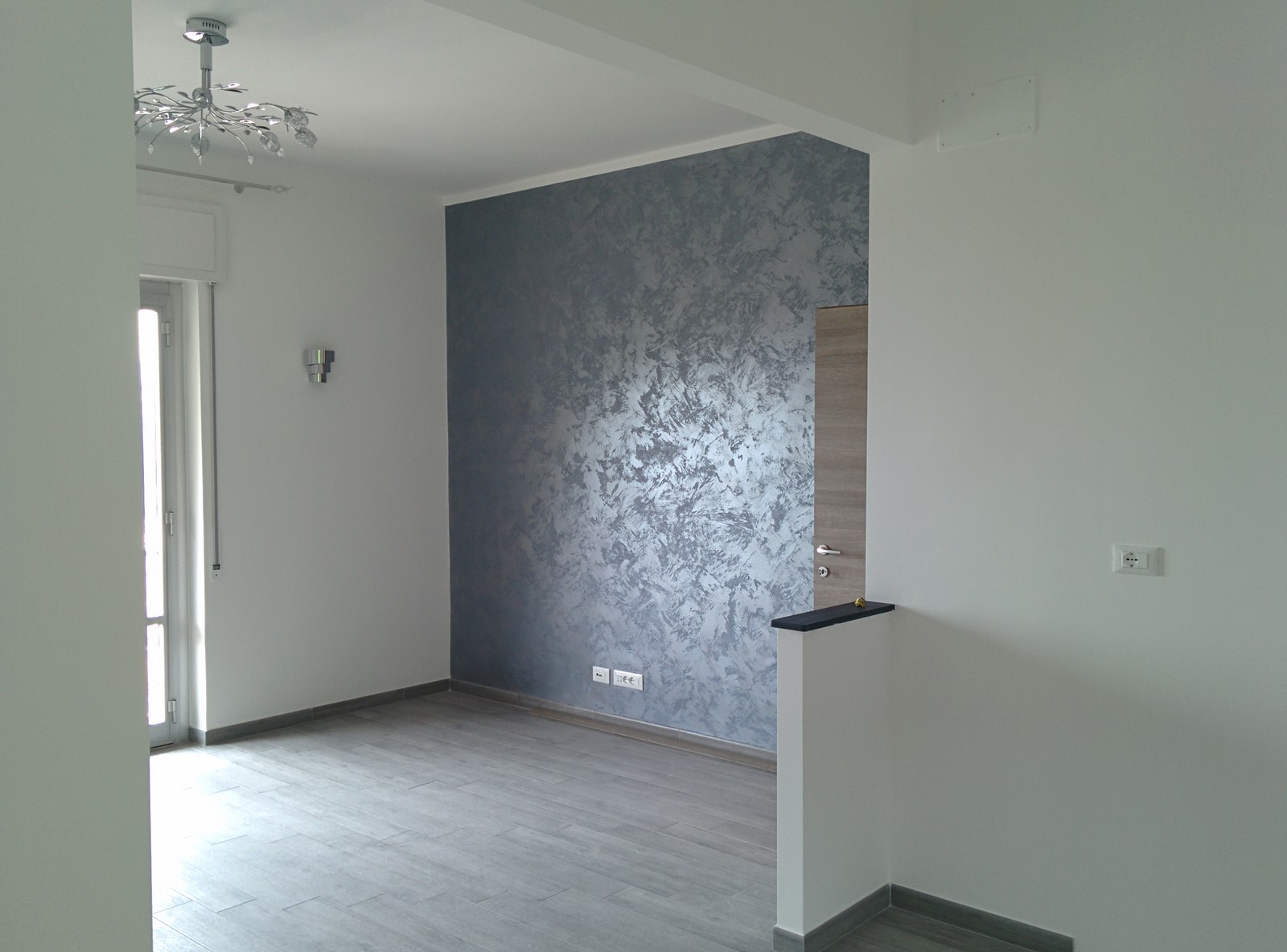 Parete argento con glitter: dettagli su glitter brillantini ... Pittura bianca brillantinata